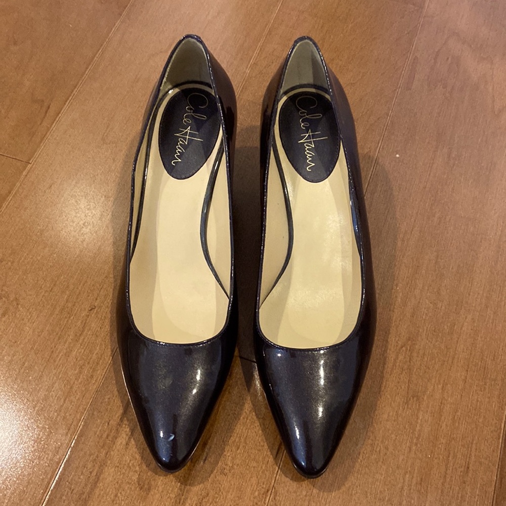 Coke Haan brown high heels. Size 8. Very good condition